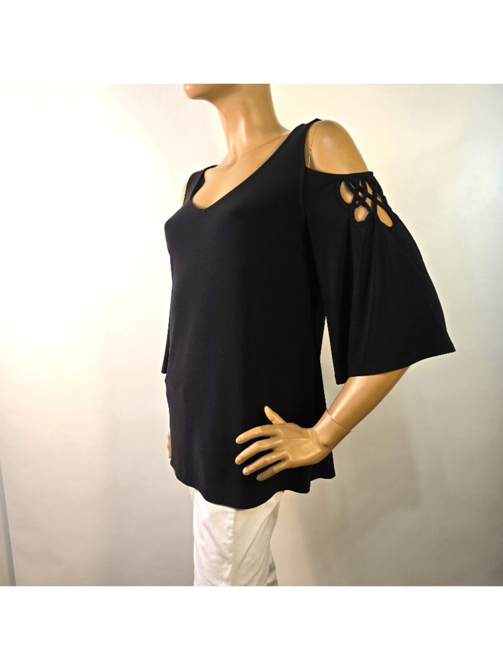 Vince Camuto Cold-Shoulder Black Tunic Top Lattice Cutouts Sleeve Women Size M